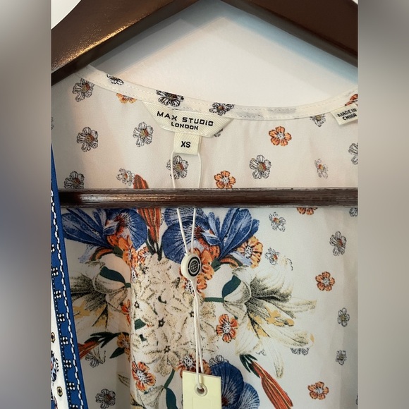 NWT Max Studio London Women's Kimono XS or L, Floral Print Orange Navy Cream. - Picture 2 of 6